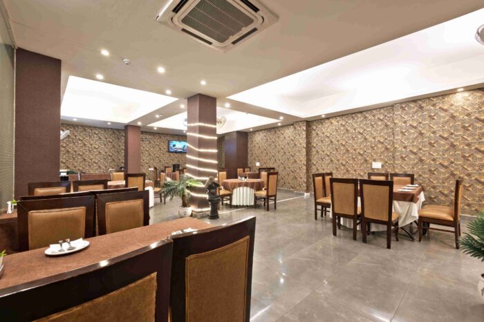 Tahsree Hotel & Resorts | Restaurants | Hall