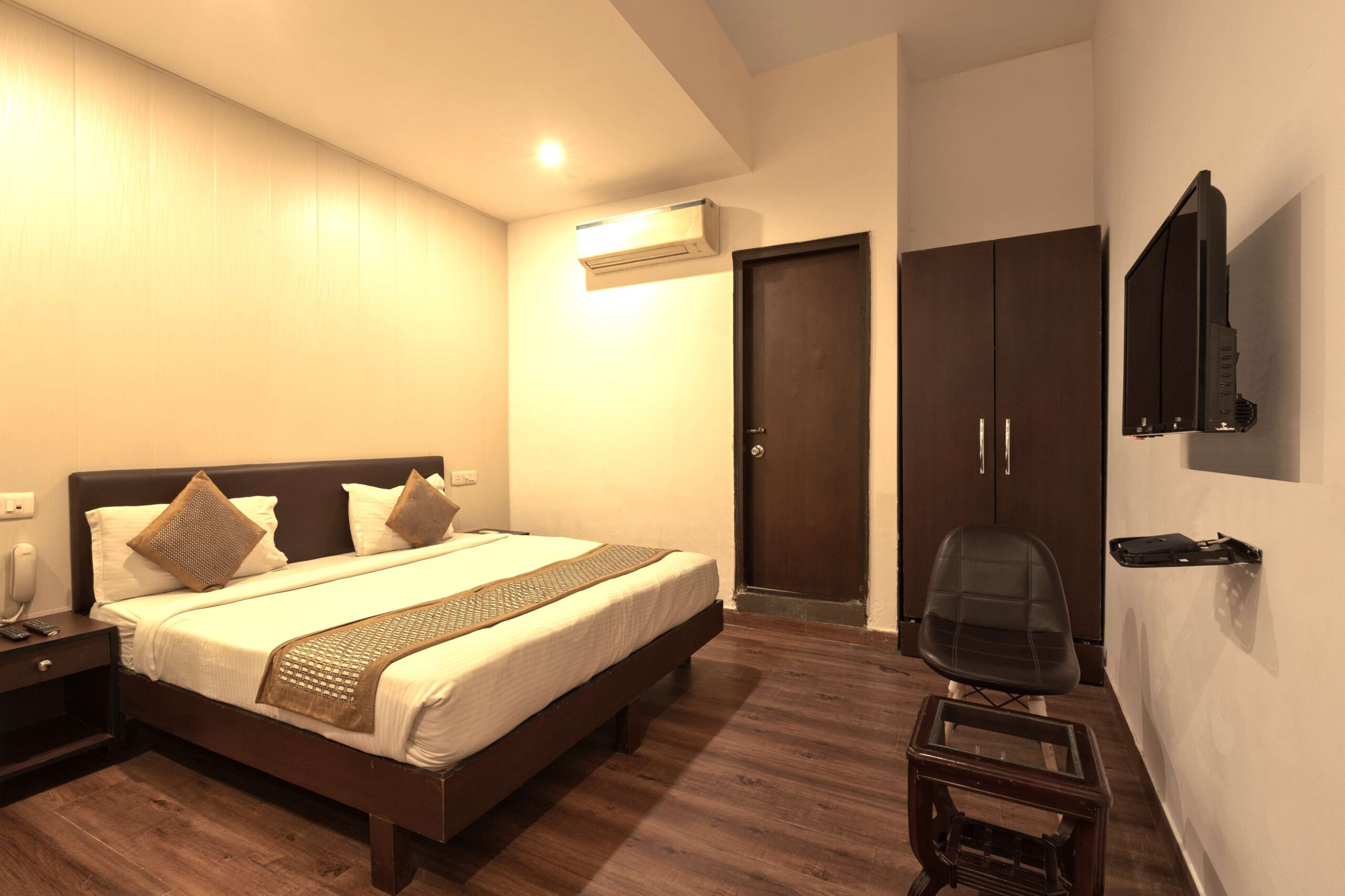 Couple Friendly Room at Tashree