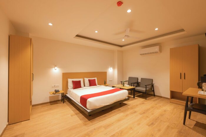 Super Deluxe AC Room | The Grand Tashree Hotels & Resort