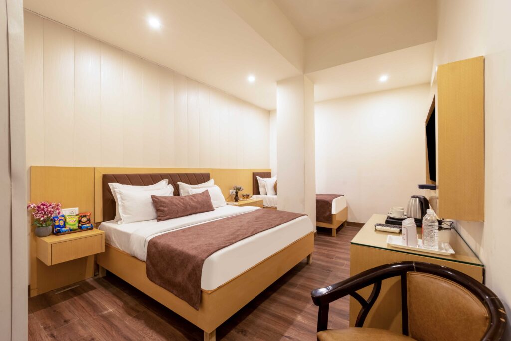 Hotel Near Yashobhoomi Convention Centre